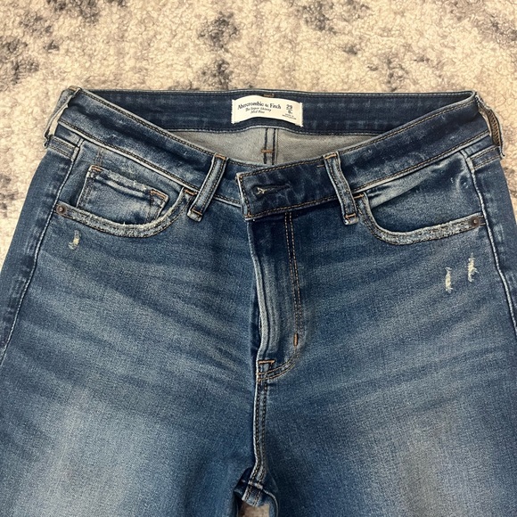 Abercrombie & Fitch Jeans size 8 - Picture 4 of 7